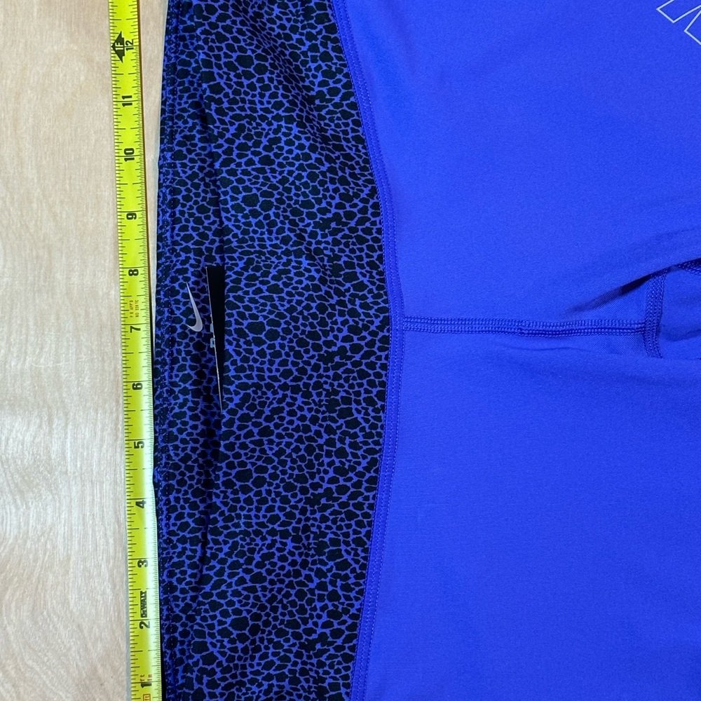 Nike Dri Fit Running Capri size small NWT - Picture 3 of 16